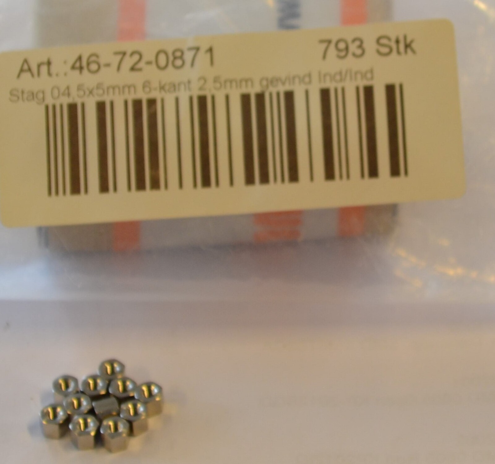 Stag 04x5mm hexagon 2.5mm thread I/I
